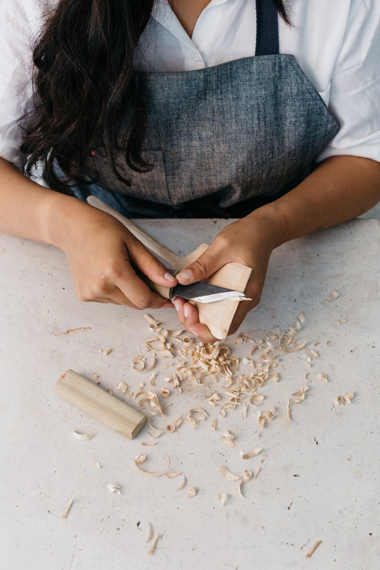 Spatula blank example during carving.